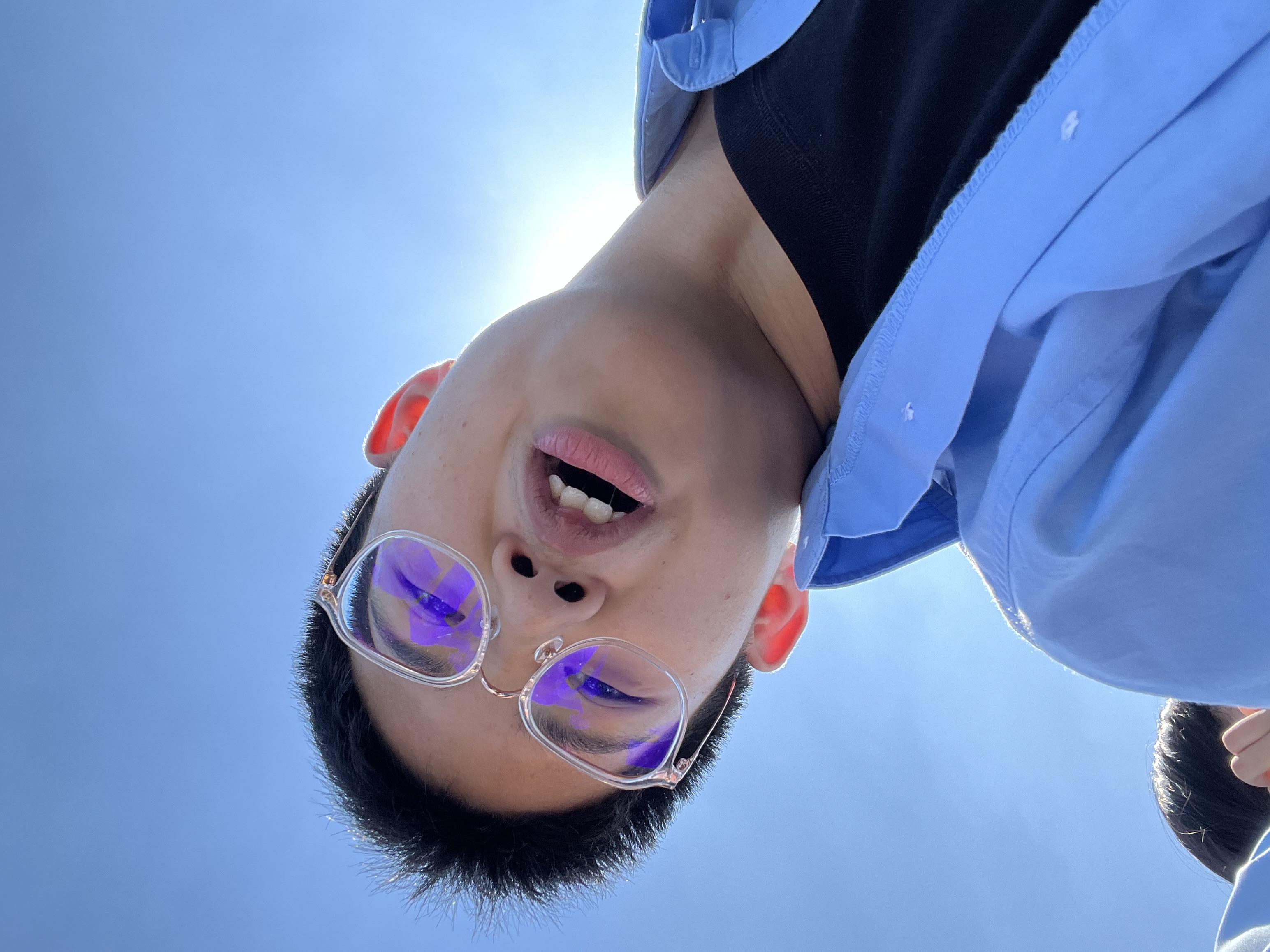 vic (2939566726) profile | Padlet